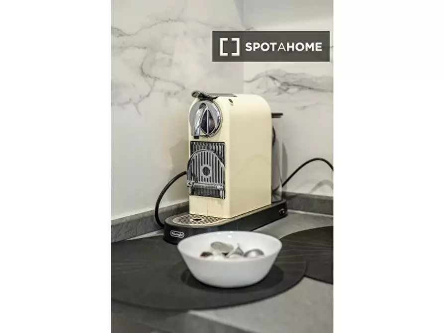 Immagine 8 di Ufficio in affitto  in Via Egidio Folli a Milano