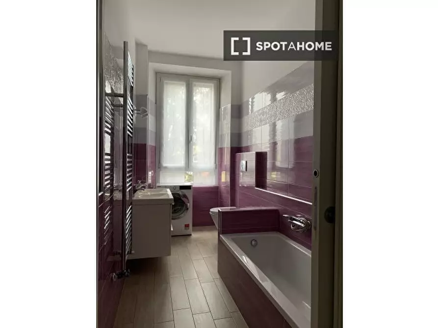 Immagine 4 di Camera condivisa in affitto  in Via Pavese a Rozzano