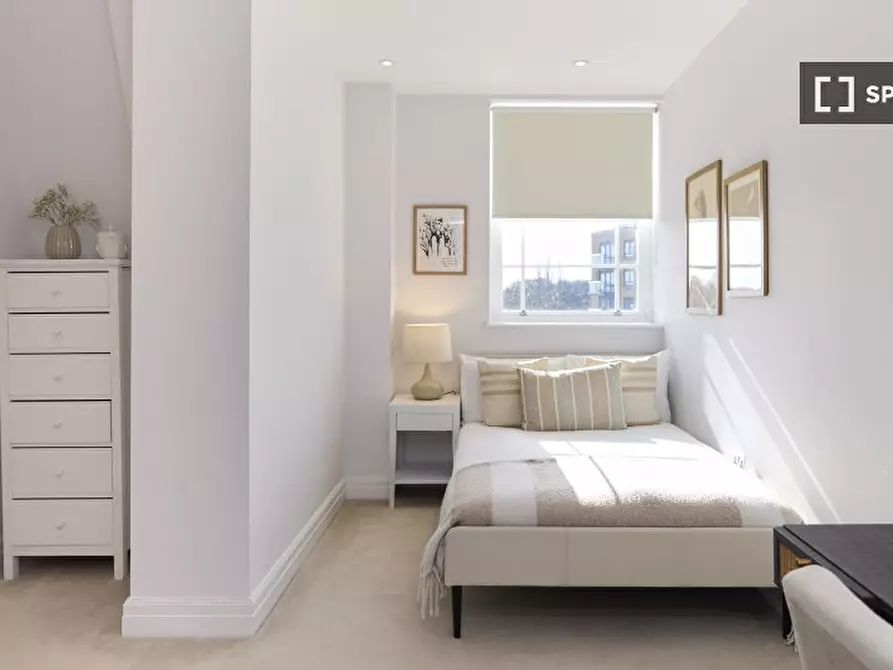 Immagine 18 di Appartamento in affitto  in flat a Hounslow