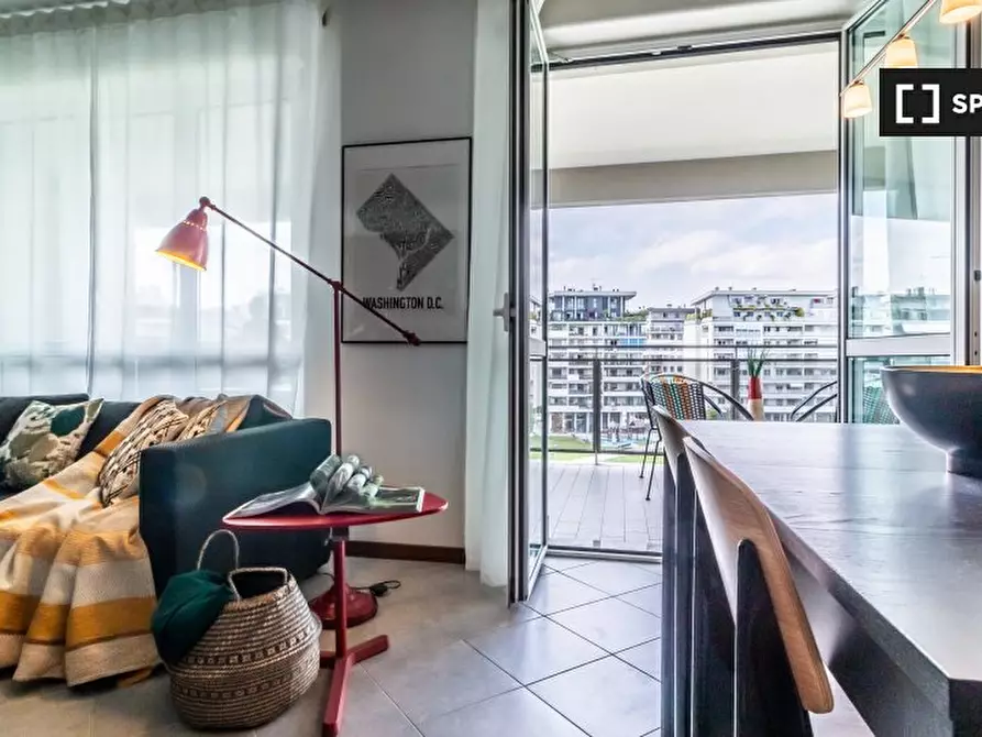 Immagine 6 di Appartamento in affitto  in Via del Futurismo a Milano