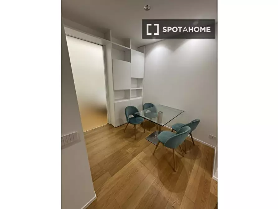 Immagine 6 di Appartamento in affitto  in Via della Lungara a Roma