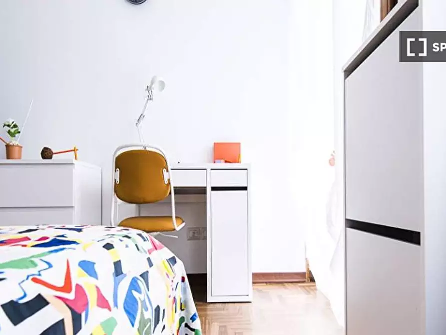 Immagine 7 di Camera condivisa in affitto  in Viale Ca' Granda a Milano