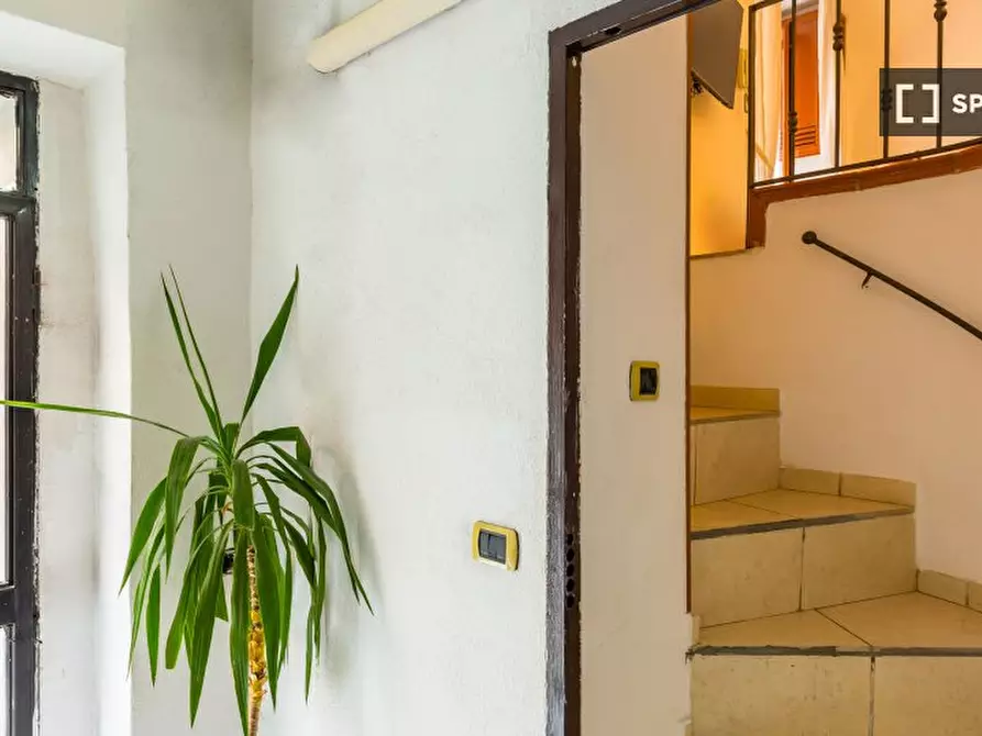 Immagine 19 di Appartamento in affitto  in Vico San Nicola da Tolentino a Napoli