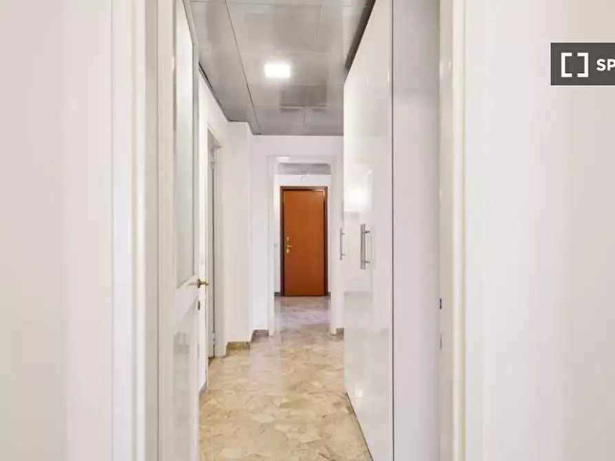 Immagine 10 di Camera condivisa in affitto  in Via Andrea Maria Ampère a Milano