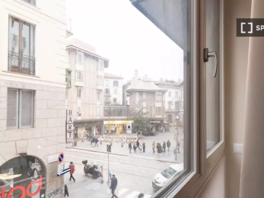 Immagine 15 di Appartamento in affitto  in Via Santa Maria Valle a Milano