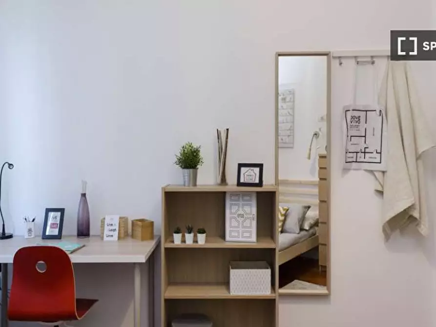 Immagine 6 di Camera condivisa in affitto  in Via San Vincenzo a Milano