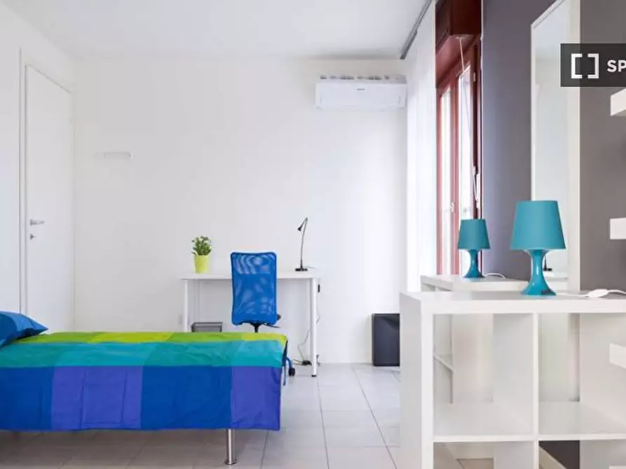 Immagine 7 di Camera condivisa in affitto  in Largo Cavalieri di Malta a Milano