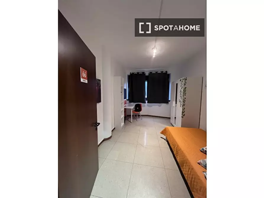 Immagine 1 di Camera condivisa in affitto  in Del Brennero a Trento