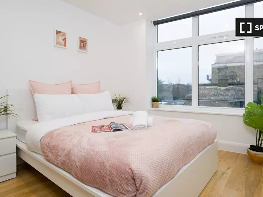 Immagine 12 di Appartamento in affitto  in -661 High Rd a Walthamstow