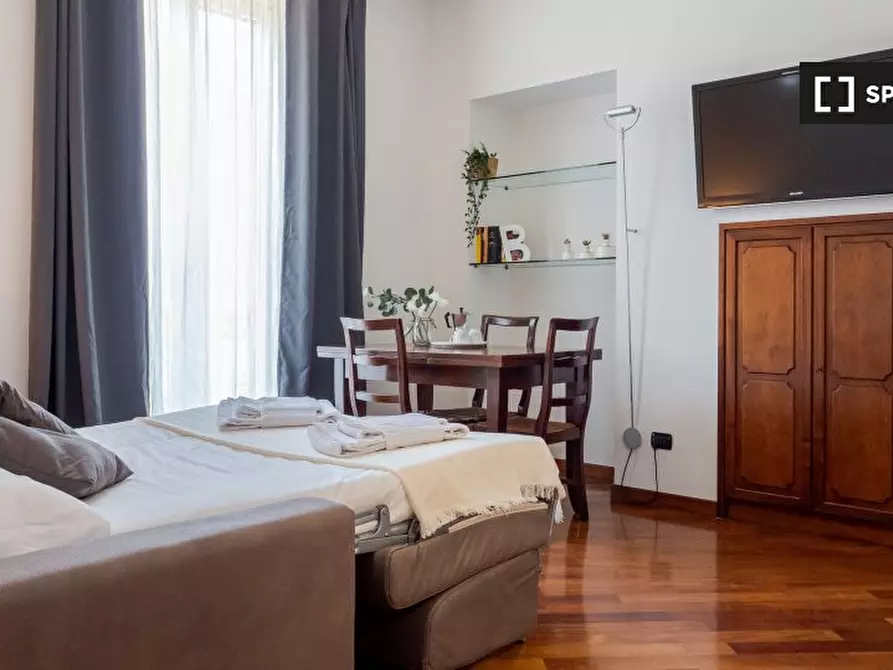 Immagine 8 di Appartamento in affitto  in Viale Lunigiana a Milano