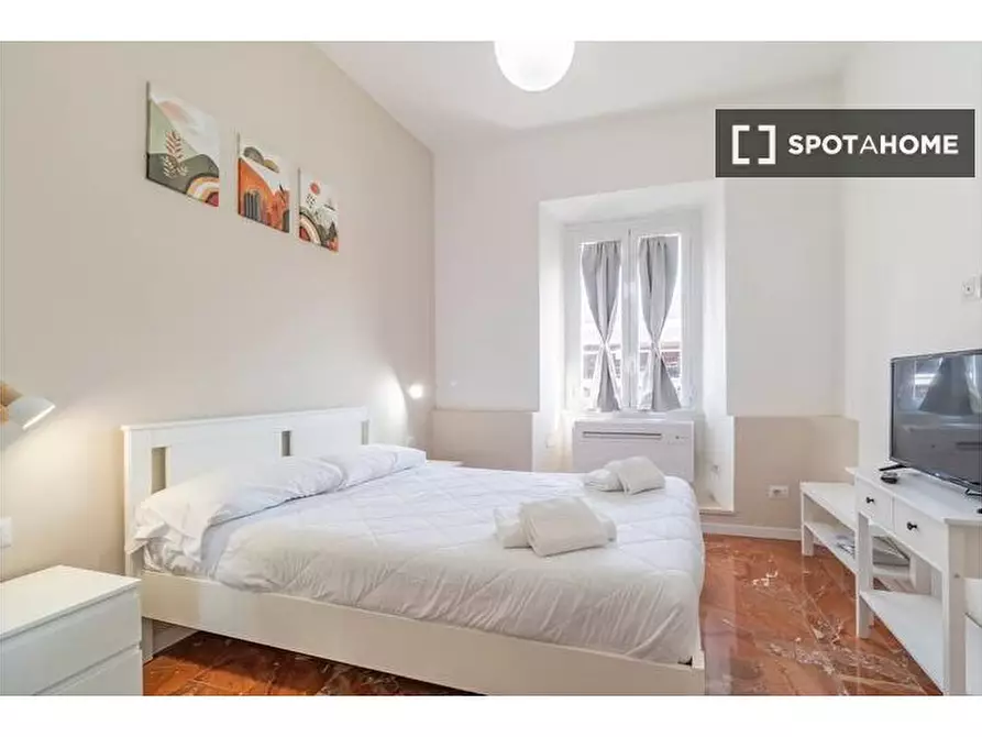 Immagine 2 di Appartamento in affitto  in Via Filippo Turati a Roma