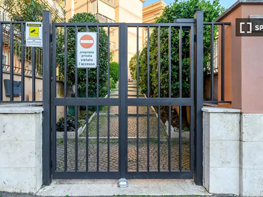 Immagine 7 di Appartamento in affitto  in Via dei Monti di Primavalle a Roma