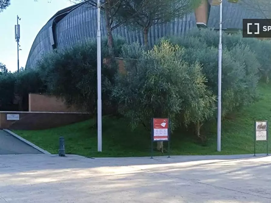 Immagine 7 di Ufficio in affitto  in Via Svezia a Roma