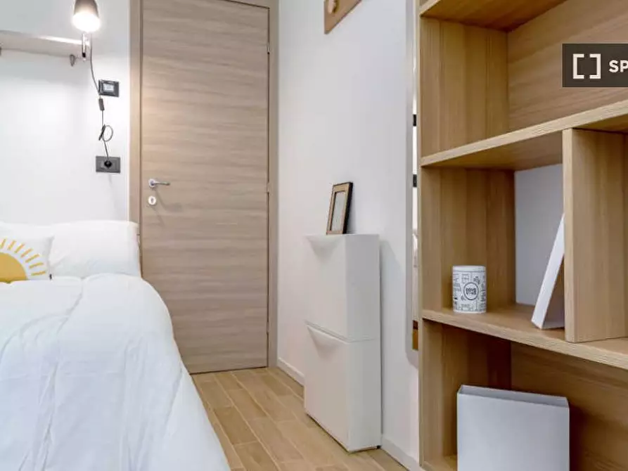 Immagine 4 di Camera condivisa in affitto  in Via Carlo Pedrotti a Torino