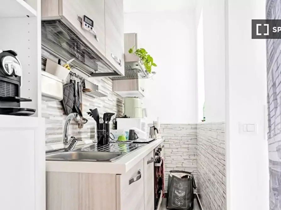 Immagine 2 di Appartamento in affitto  in Via S. Dionigi a Milano