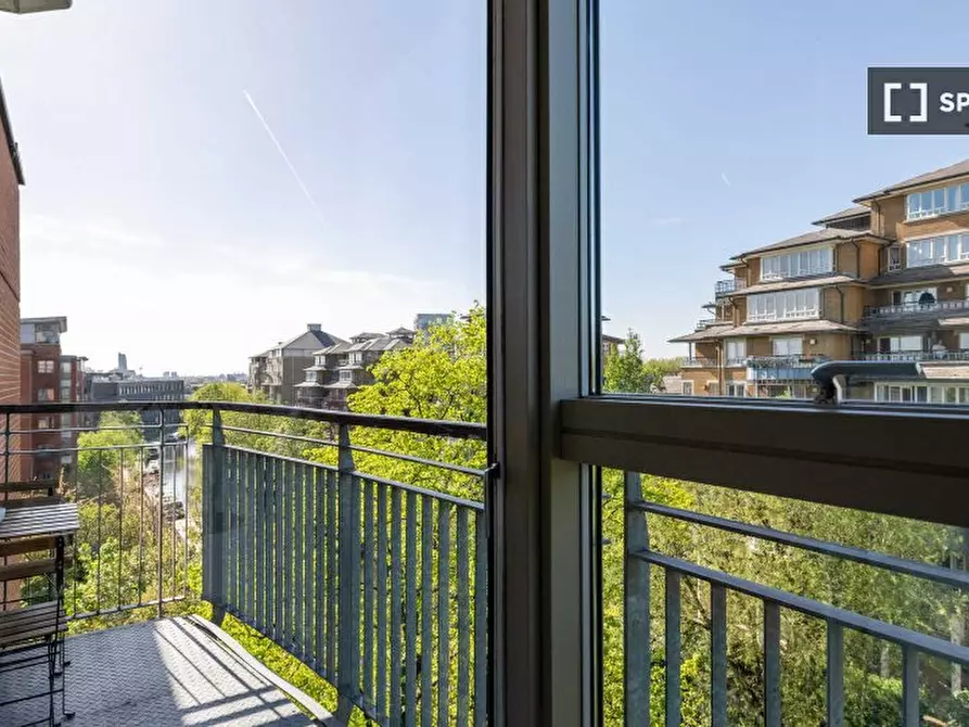 Immagine 8 di Appartamento in affitto  in Alfred Road a Paddington