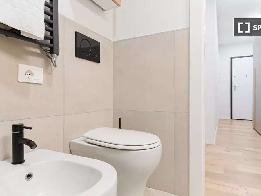 Immagine 13 di Appartamento in affitto  in Corso Sempione a Milano