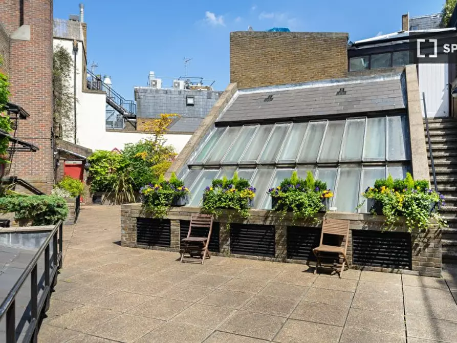 Immagine 15 di Appartamento in affitto  in Seven Dials a Camden Town