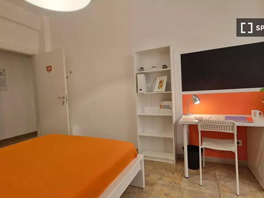 Immagine 15 di Camera condivisa in affitto  in Lungotevere di Pietra Papa a Roma