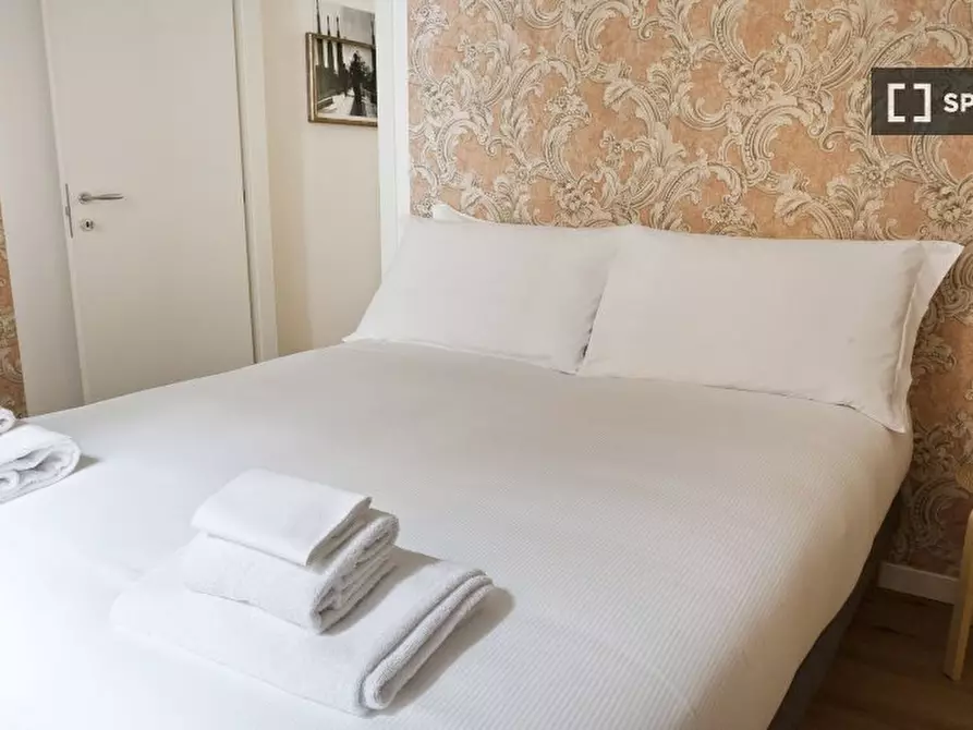 Immagine 15 di Appartamento in affitto  in Via Caretto a Milano