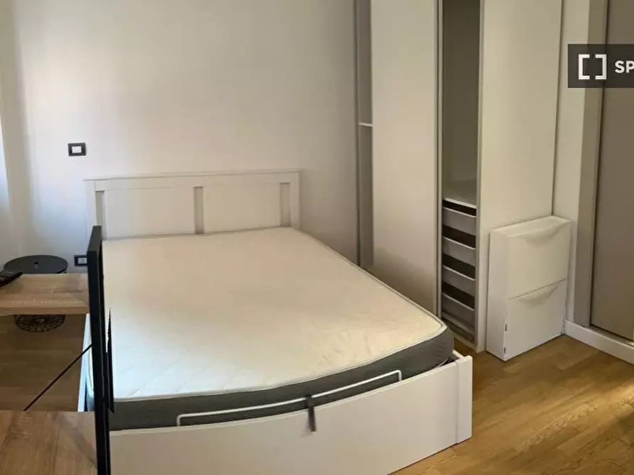 Immagine 11 di Ufficio in affitto  in Via Cilicia a Roma