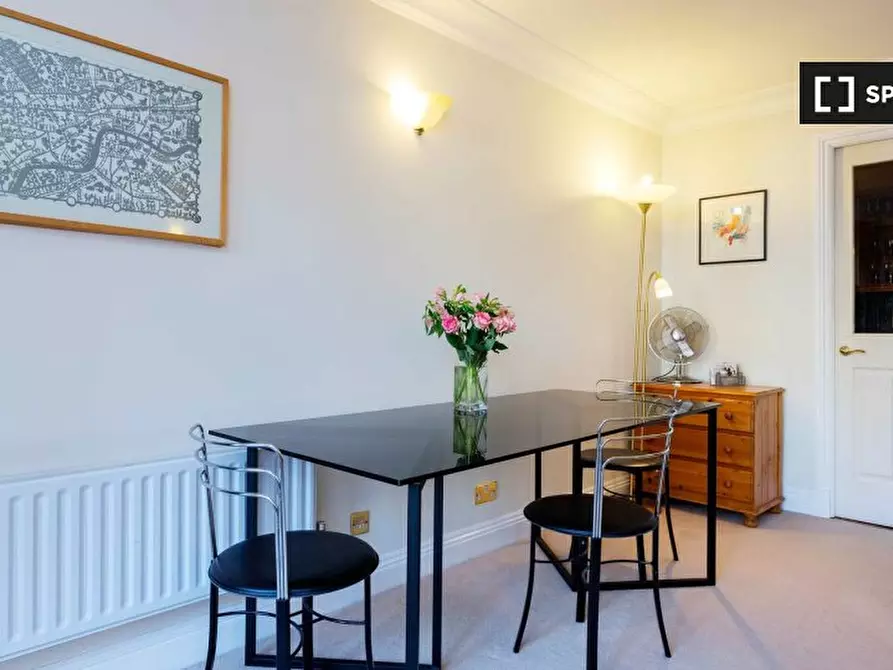 Immagine 4 di Appartamento in affitto  in Flat Walpole House a Camberwell
