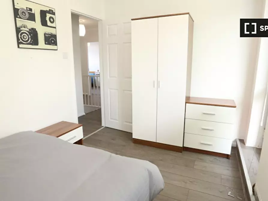 Immagine 15 di Camera condivisa in affitto  in Morant Street a Poplar