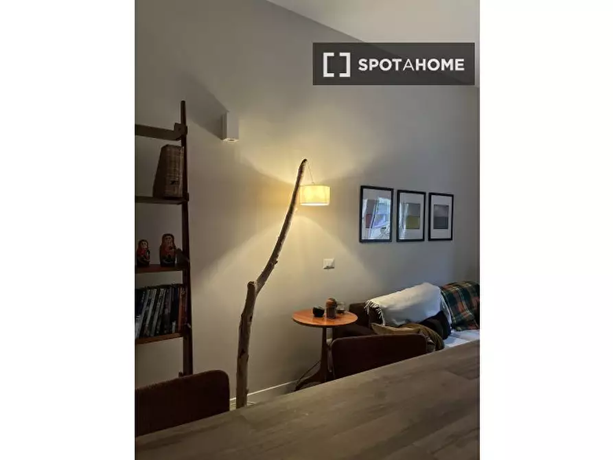 Immagine 18 di Camera condivisa in affitto  in Via Federico Ozanam a Roma