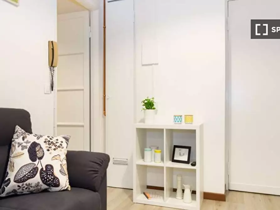 Immagine 8 di Camera condivisa in affitto  in Via Alfredo Campanini a Milano