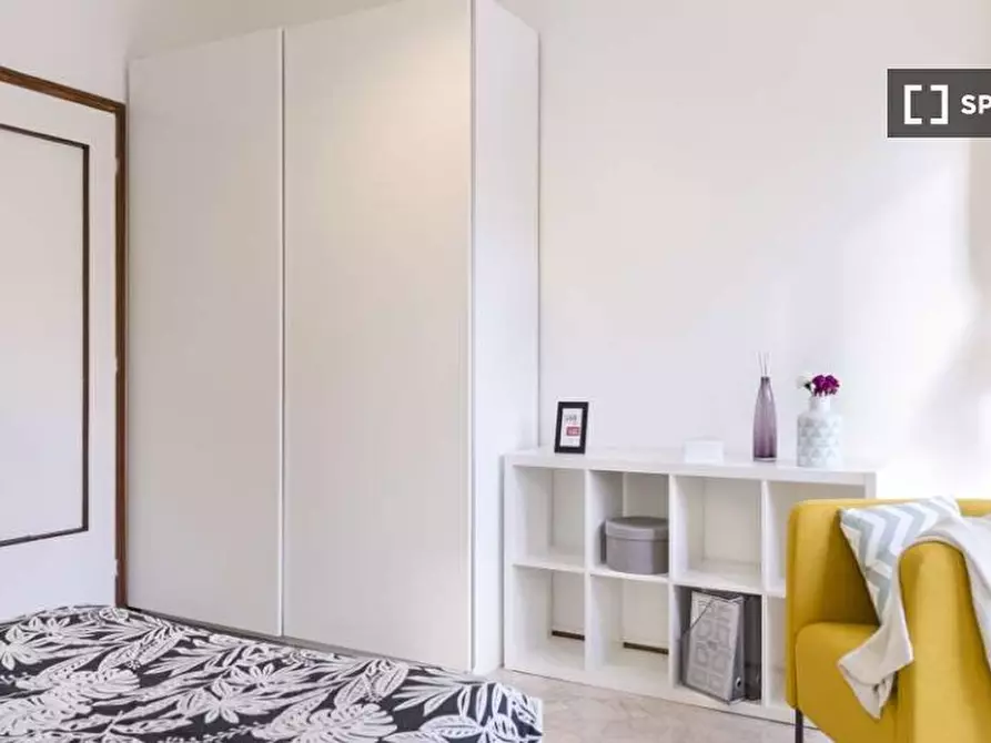 Immagine 2 di Camera condivisa in affitto  in Via Dei Mandorli Milan a Buccinasco