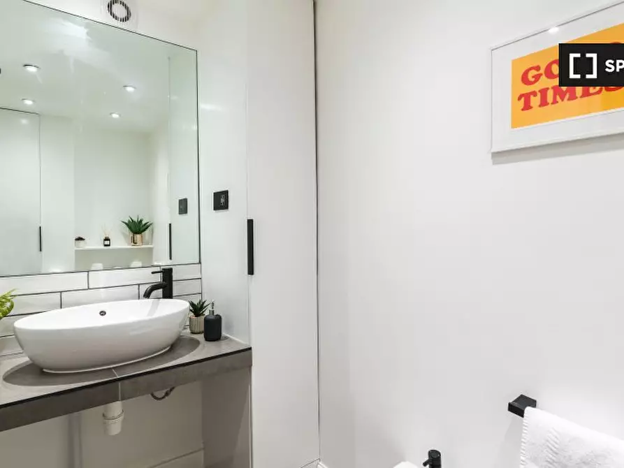 Immagine 6 di Appartamento in affitto  in Coldharbour a Poplar