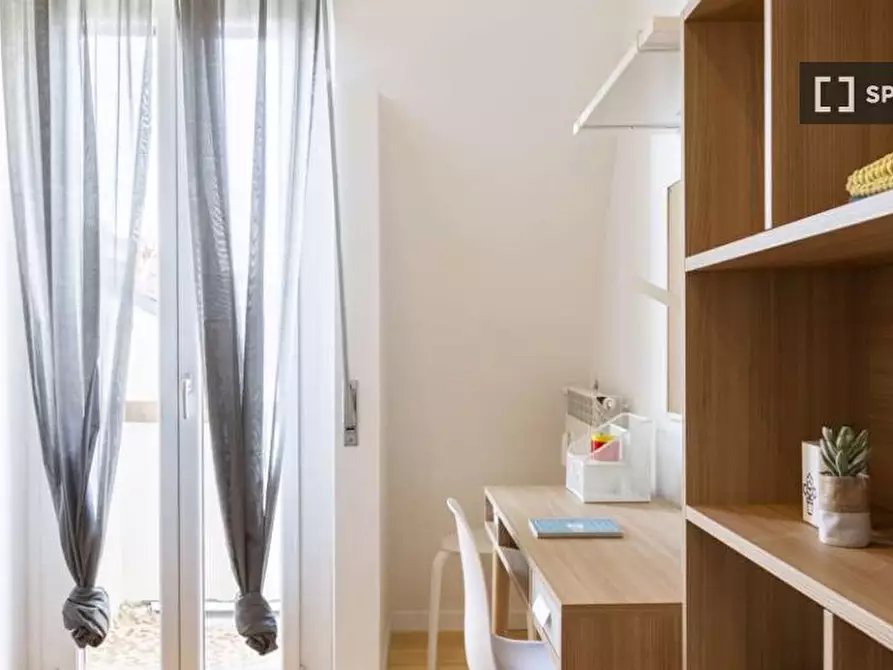 Immagine 4 di Camera condivisa in affitto  in Via Carmagnola a Milano