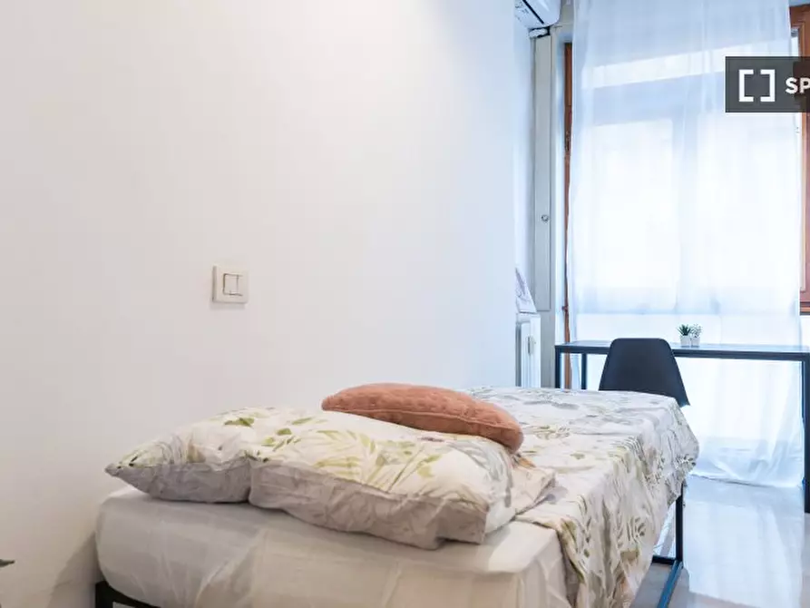 Immagine 3 di Camera condivisa in affitto  in P.za Imperatore Tito a Milano