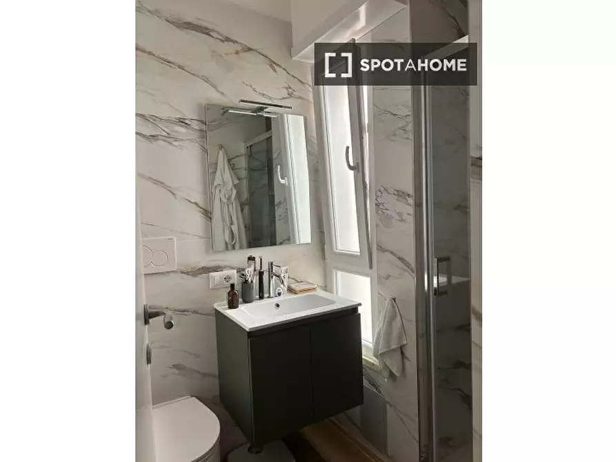 Immagine 7 di Appartamento in affitto  in Viale Cesare Pavese a Roma