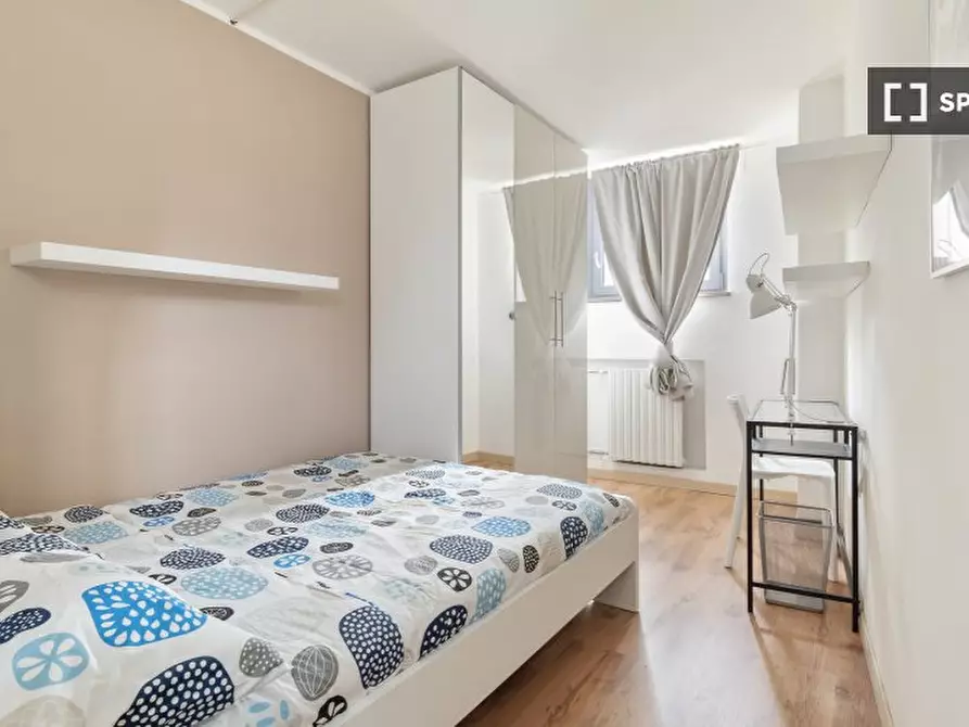 Immagine 2 di Camera condivisa in affitto  in Via Ernesto Breda a Milano