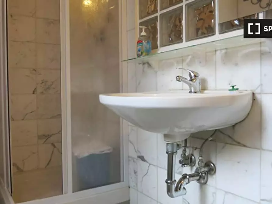 Immagine 13 di Appartamento in affitto  in Via Altaguardia a Milano