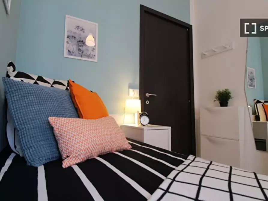 Immagine 4 di Camera condivisa in affitto  in Piave a Brescia