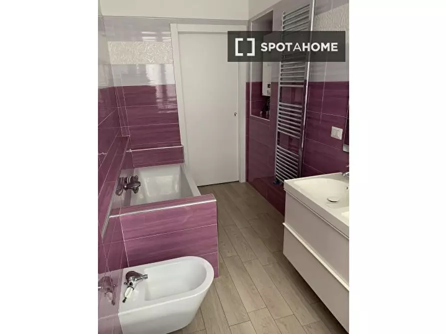 Immagine 7 di Camera condivisa in affitto  in Via Pavese a Rozzano