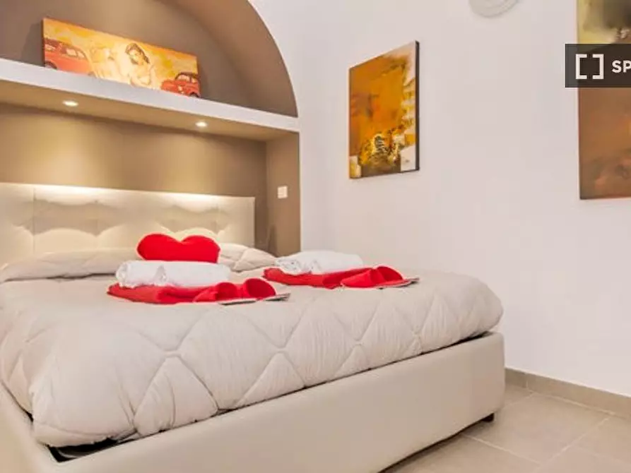 Immagine 6 di Ufficio in affitto  in Via Statilia a Roma