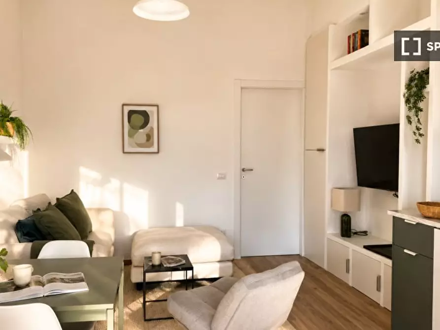 Immagine 1 di Appartamento in affitto  in Via Giulio e Corrado Venini a Milano