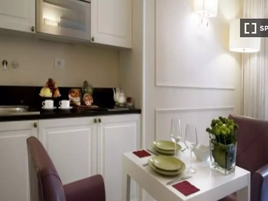 Immagine 3 di Appartamento in affitto  in Piazza di Santo Stefano a Firenze