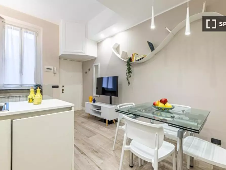 Immagine 1 di Appartamento in affitto  in Via Correggio a Milano