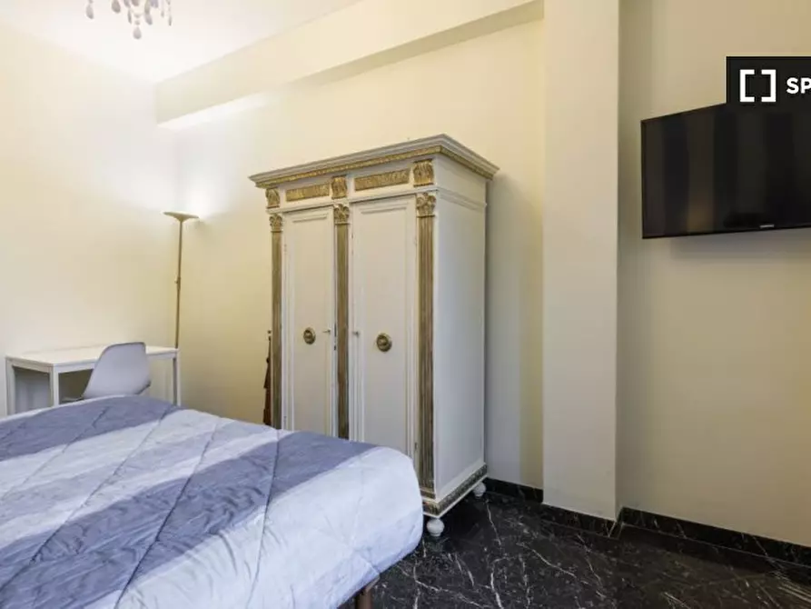 Immagine 10 di Appartamento in affitto  in Via dell' Oriuolo a Firenze