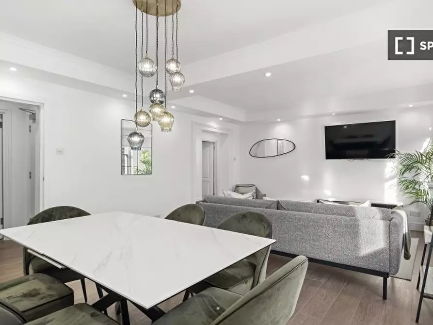 Immagine 1 di Appartamento in affitto  in -25 Nassau St a Paddington