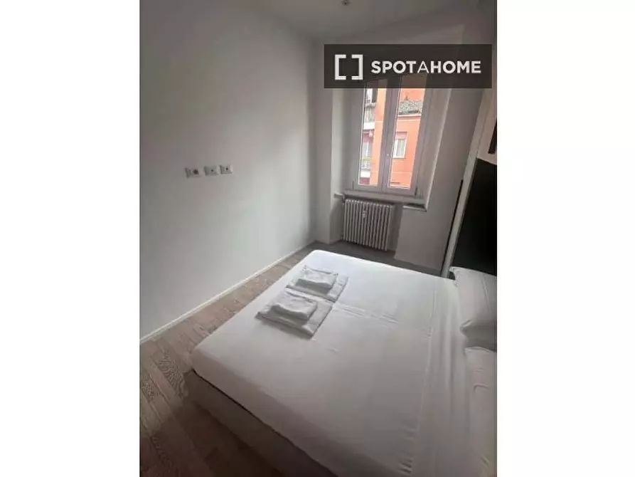 Immagine 10 di Appartamento in affitto  in Via Macedonio Melloni a Milano