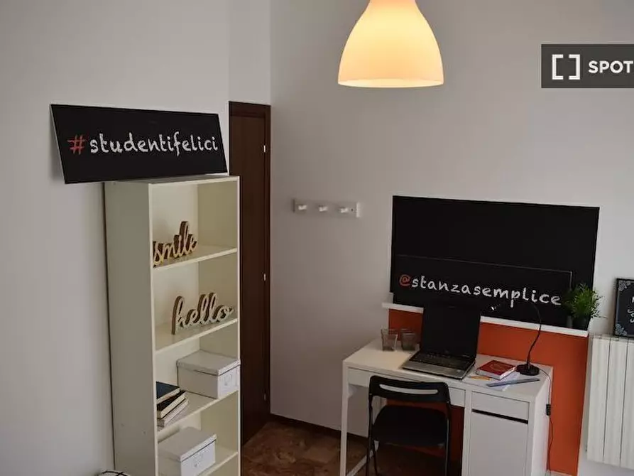 Immagine 6 di Camera condivisa in affitto  in Zadei a Brescia