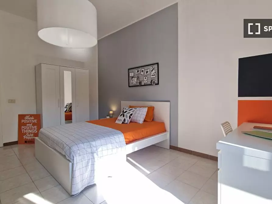 Immagine 5 di Camera condivisa in affitto  in Via Ostiense a Roma