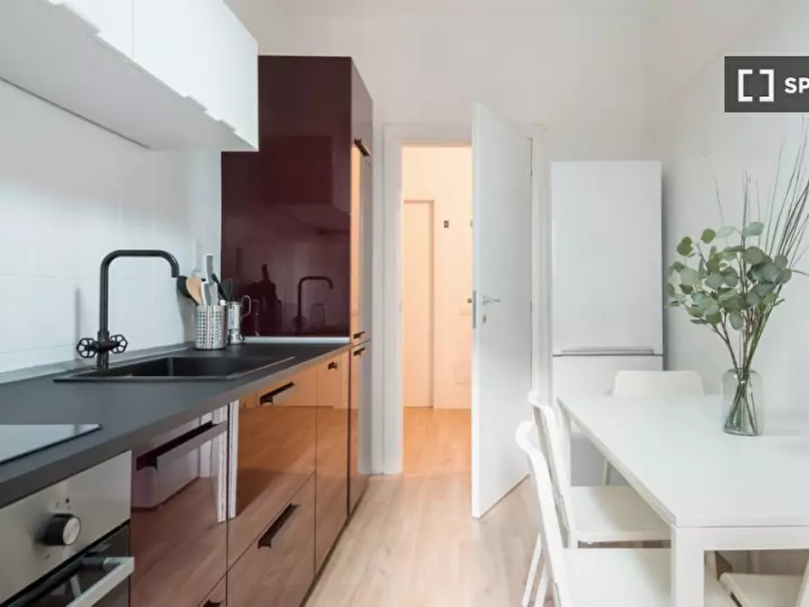 Immagine 10 di Camera condivisa in affitto  in Via Elba a Milano