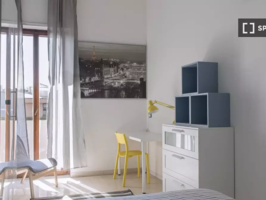 Immagine 18 di Camera condivisa in affitto  in Via Curtatone a Milano