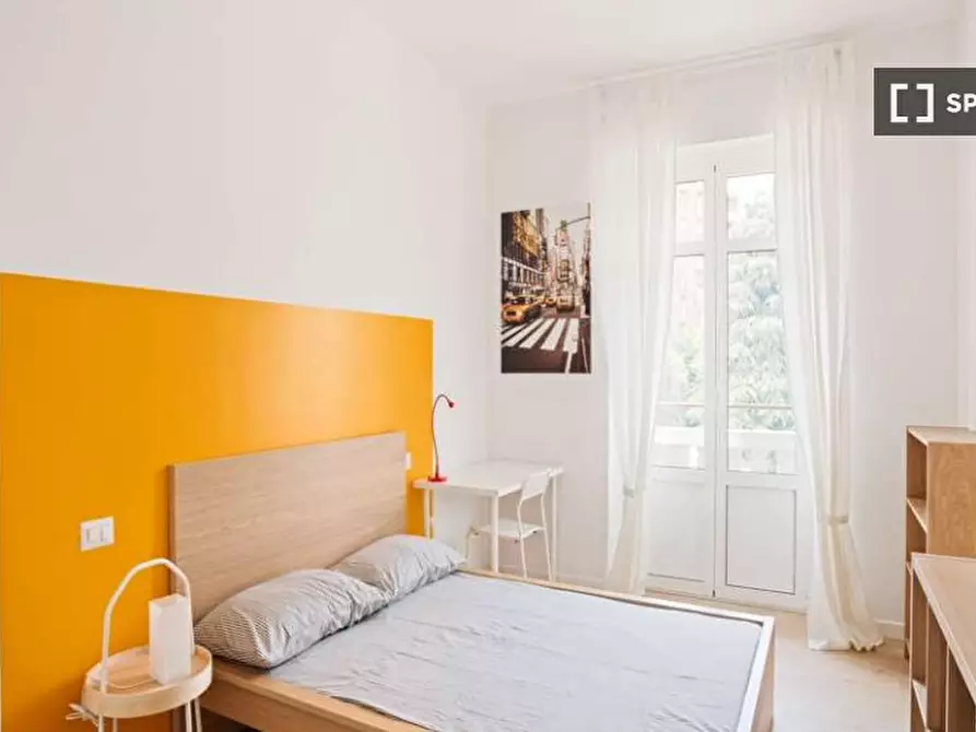 Immagine 10 di Camera condivisa in affitto  in Viale Legioni Romane a Milano